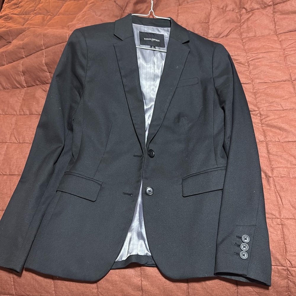 Banana Republic size 0 black blazer